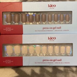 Kleo Kolor Press-On Gel Nails Set